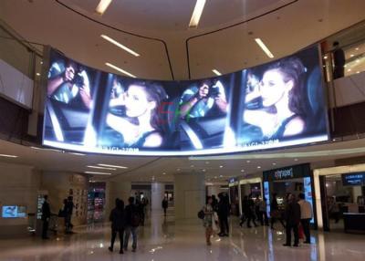 China los paneles curvados echada del pixel LED de 5m m 1/16 pantalla LED comercial actual constante de la exploración en venta