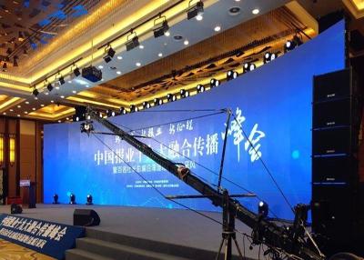 China A presión la etapa curvada de aluminio 3.91m m interiores de la cartelera de la pantalla llevada de la fundición en venta