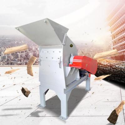 Chine 200kg/h Wood Grinder Crusher Machine Small Multi Functional Wood Sawdust Sawdust Bamboo Particle Crusher à vendre