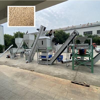 China Linha de produção de rações para animais de 1 a 12 mm de tamanho final de pellets com teor de umidade ≤ 20% à venda