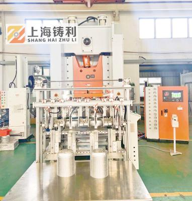 Chine Aluminium argenté en aluminium de papier d'aluminium de machine rectangulaire de conteneur faisant la ligne de presse de machine à vendre
