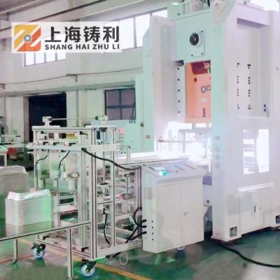 China Fully Automatic Silver Foil Container Machine 40 Times/Min Servo Motor Foil Food Container Machinery for sale