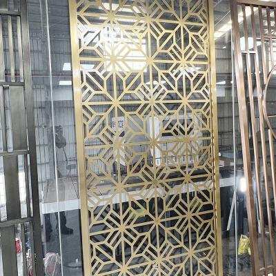 China Titanium Gold Chinese Lattice Stainless Steel Room Divider Partition 201 304 316 for sale