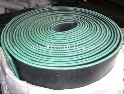 China Sandwich black-green-black skirting rubber soft and wear resistant for sale