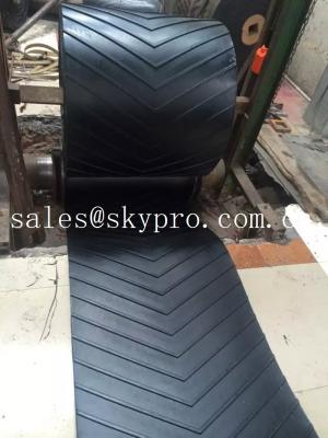 China 400-2500mm Width Chevron rubber conveyor belt for inclination conveying for sale