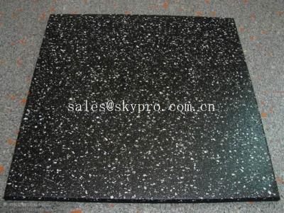 China Multi-color rubber pavers Smooth embossed Surface , crumb rubber tile flooring for sale
