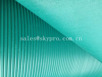 China Corrugated anti - skid rubber sheet roll with lined grooves on top for sale
