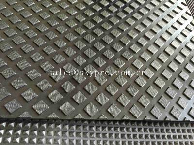China 1.5m Max Wide Durable Rubber Mats , Sublimation Solid Square Rubber Flooring Matting for sale