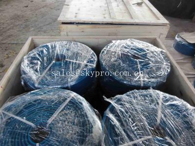 Китай Износоустойчивый двойник транспортера герметизируя промышленную доску юбки ПУ резиновую продается