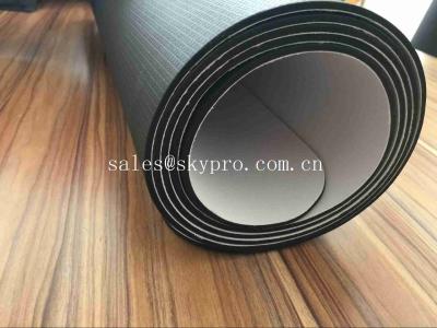 China 2mm Thick Fitness Non Slip Recyclable Yoga Mat Screen Printing Rubber Training Mats for sale
