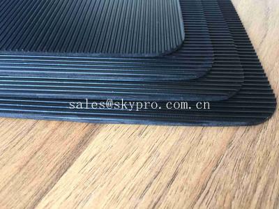 China High Density Commercial Rubber Mats , Fine Ribbed Rubber Matting For Space Saving for sale