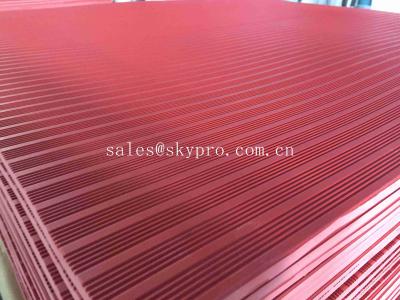 China Fluted Red Green Black SBR Thin Rubber Mats , NBR Rubber Flooring Mats for sale