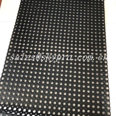 China Anti Fatigue Kitchen Safety Rubber Mats Flooring Drainage Hole Mat for sale