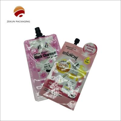 China Puncture Resistance Liquid Spout Bags PET/OPP/AL Up To 10 Colors for sale