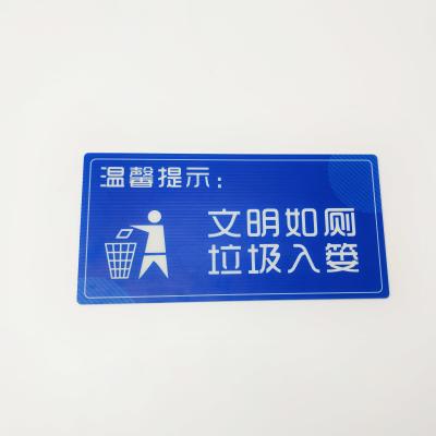 Cina L'OEM annuncia lo strato di plastica vuoto per attrito del bordo del segno di Coroplast anti in vendita