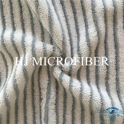 中国 Microfiberの生地のねじれの山および堅い絹生地のヤードのByedの布の床のクリーニングの結め換え品の布 販売のため