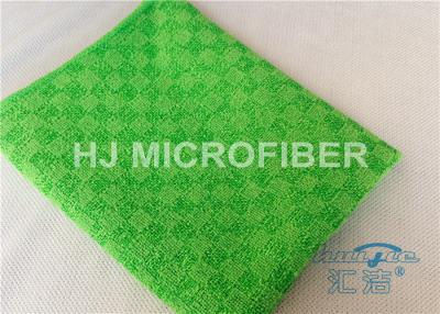 Chine Les serviettes de cuisine absorbantes vertes de Microfiber lavables, strient le tissu libre de Microfiber à vendre