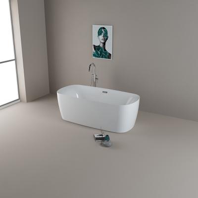 China CUPC Certified Freestanding Bathtub For Home Installation Rectangular Shape Soaking Bath à venda