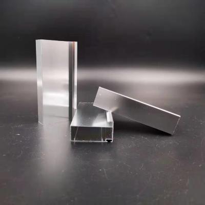 China El armario de cocina de Libia anodizó los perfiles de aluminio con brillante de plata en venta