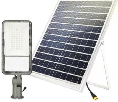 China Aluminum IP66 Solar Powered Street Lights LED 100W 2800K - 6500K Color Temperature for sale