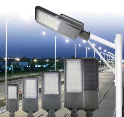 中国 50w 100w 150w 200w Ip66 Outdoor Road Lighting Highway Street Lamp SMD Die-Cast Aluminum Led Street Light 販売のため
