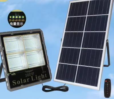 China Los paneles solares de alta calidad se componen de 30W IP66 Inmágines para exteriores de alta eficiencia 3.2V/5500mAh Células de poli silicio 5V/12W en venta