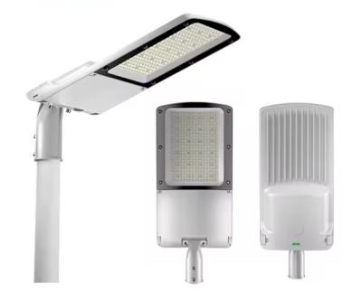 中国 IP65 屋外 Led Street Light 50W 100W 150W ツールレス LEDライト 熱電気 分離構造 販売のため