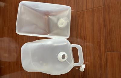China Collapsible Foldable Jerry Can Water Carrier Container Expandable for sale