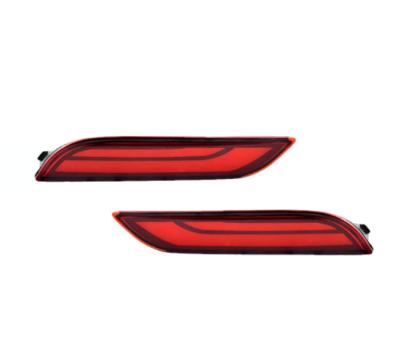 China Luces posteriores rojas de la cola del freno del reflector 12V 24V de Toyota Camry del ABS en venta