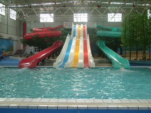 Quality Indoor Ourdoor Water Park Slide Equipment Swimming Pool Rainbow Super Slide for sale