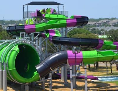 China Fiberglass Water Theme Park Equipment Python Water Slide 60m X 40m for sale