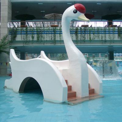 China Venta Aqua Park Equipment L4500xH2800mm de los toboganes acuáticos de los niños blancos del cisne en venta