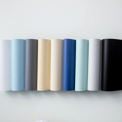Chine Les abat-jour de polyester de zèbre pour Windows aveugle la corde de perle de tissu composent antipoussière à vendre