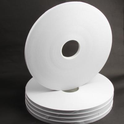 China Cinta de papel autoadhesiva solvente de cinta de tejido de doble cara de 500 metros en venta