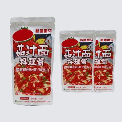 China Salsa de tomate con sabor en bolsas Condimento 17.3 g por 100 g de bajo contenido de carbohidratos en venta