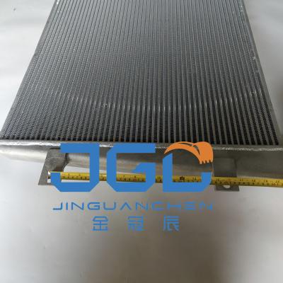 Chine 281-3514 Radiateur de réservoir d'eau pour E345 349D 349DL 345C L Pièces de moteur de pelle 2813514 à vendre
