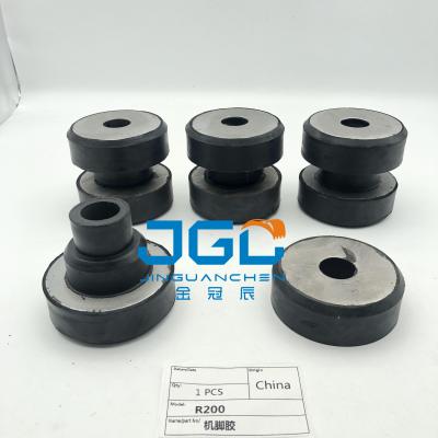 China Hot Sales High Quality Excavator Engine Parts R200 Engine Mount Rubber For Engine Mounting Front Te koop