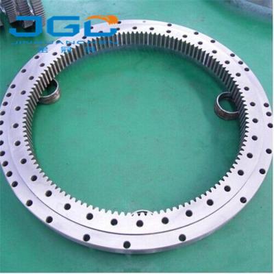 China OEM High Precision Excavator Slewing Bearing Ring 9129521 ZX450H for sale