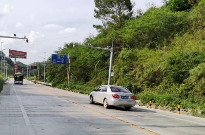 Китай Одиночная тележка WIM нагрузки на ось 60T масштабирует управление перегрузки шоссе продается