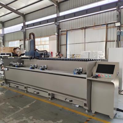 China 3+1 perfuração automática de alumínio do Cnc da máquina de trituração 3.2m da perfuração do CNC da linha central à venda