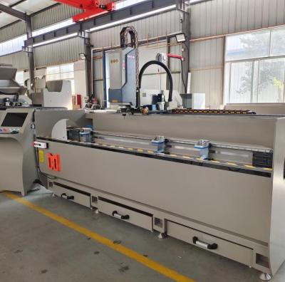 China Máquina de trituração de furo de alumínio da máquina da porta da janela de alumínio de 3 linhas centrais à venda