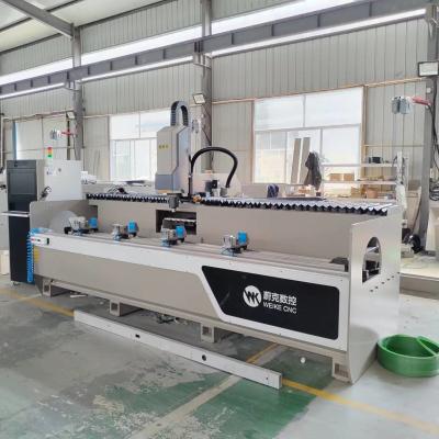 China A ferramenta automática do CNC muda o centro fazendo à máquina do CNC de 3 machados para a porta da janela de alumínio e a parede de cortina à venda