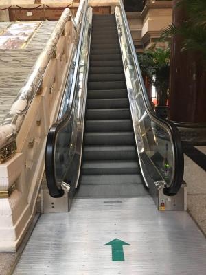 China Atualização de vidro da balaustrada da escada rolante do pacote da renovação de 510 escadas rolantes à venda