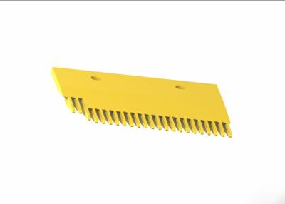 China Yellwo Powder Coated Moving Walk Comb For Pallet Plastic Inserts for sale