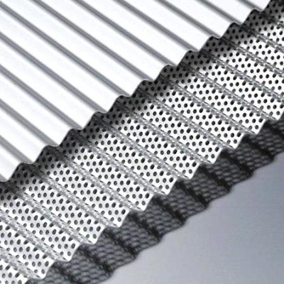 China Buena planitud Panel corrugado de aluminio ligero Alta resistencia en venta
