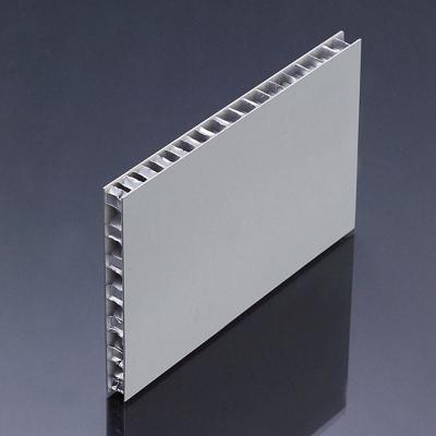 China Panel de sandwich de panal de aluminio, revestimiento de pared, paneles de fachada metálicos en venta