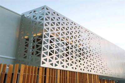 中国 Aluminum Veneer Aluminum PVDF Coating Panel For Exterior Wall Cladding Wood Grain Aluminum Panels 販売のため