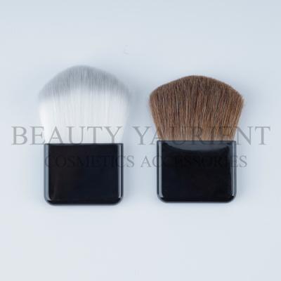 China PBT Hair Compact Powder Brush Highlighting Mineral Foundation Brush 30g for sale
