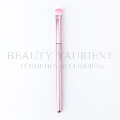China Sandblasting Pink Ferrule Eyeshadow Smudge Brush Multifunction Eyes Makeup Brush for sale