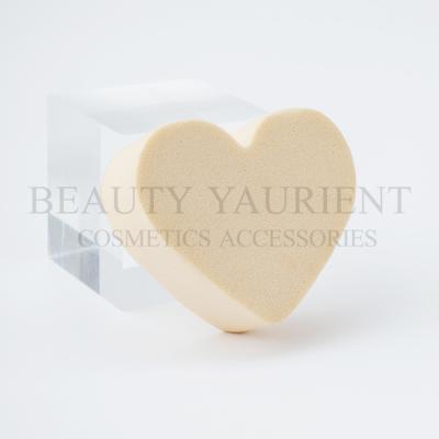 China Heart Shape Cosmetic Blending Sponge Liquid Foundation Blender for sale